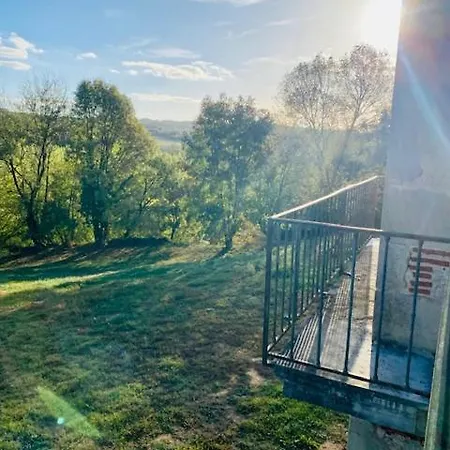 Holiday home Maison Restauree Avec Piscine *